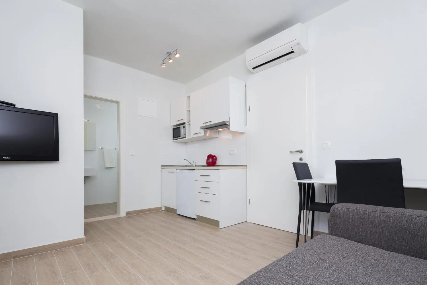 Apartman 1 — 6