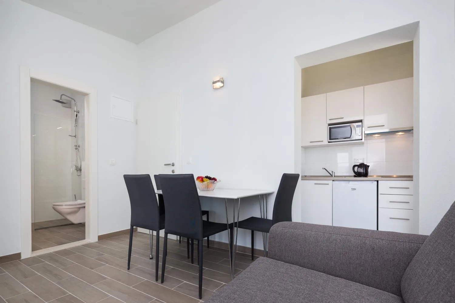 Apartman 4 — 6